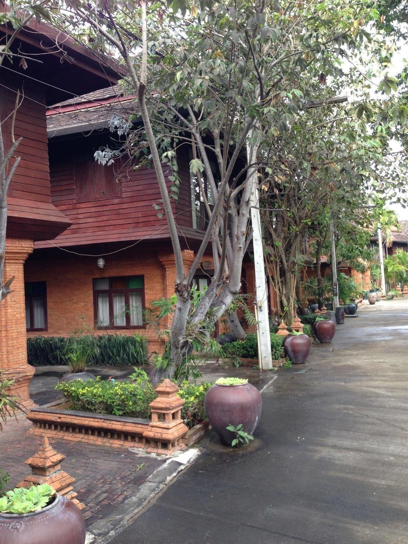 Hotel Wiangjintra Lanna Living Hang Dong Esterno foto